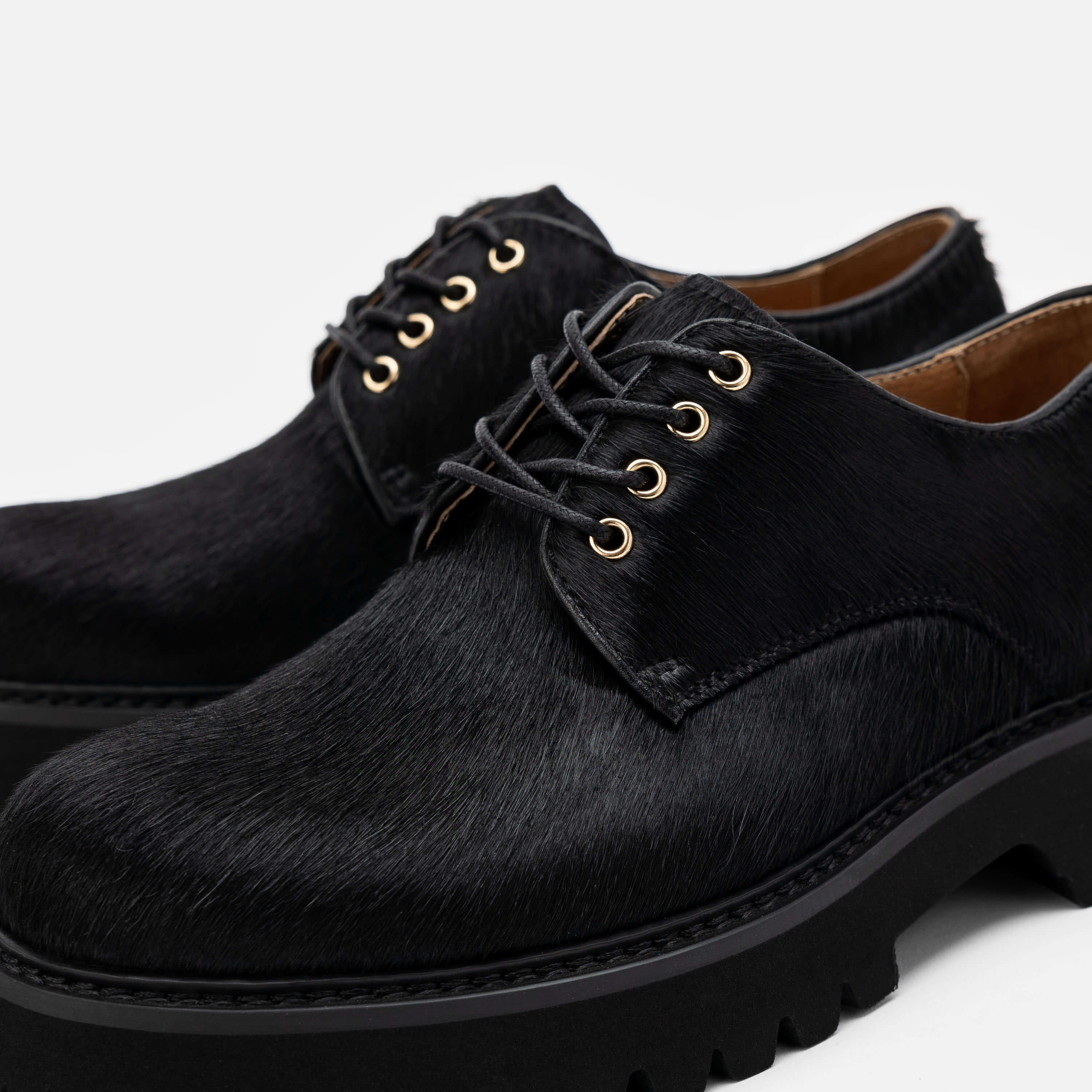 Ms. Luca Black Horse Lug Derby - Image 3